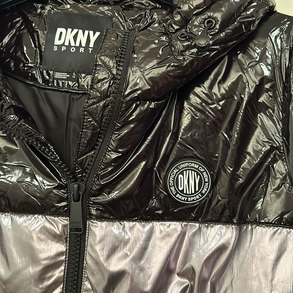 NWT DKNY Sport Down Jacket DP2J8893 Silver Tone Regular Fit, sz L - Picture 2 of 12